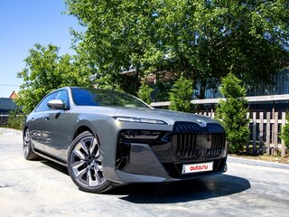 2023 BMW 7 серии 760i xDrive VII (G70), серый, 15000000 рублей, вид 2