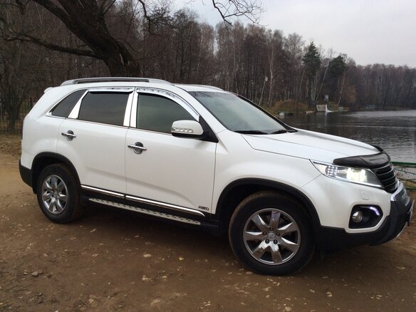2012 Kia Sorento II, белый