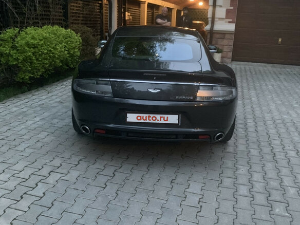 2010 Aston Martin Rapide I, серый - вид 1