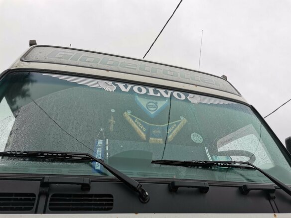 2000 Volvo FH, белый, 1000000 рублей - вид 7