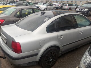 1998 Volkswagen Passat B5, серебристый, 220000 рублей, вид 3