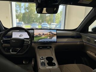 2026 Tenet T8, зелёный, 3299000 рублей, вид 5