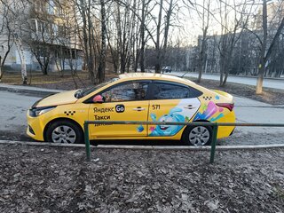 2019 Hyundai Solaris II, жёлтый, 870000 рублей, вид 4