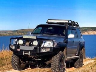 2005 Nissan Patrol V (Y61) Рестайлинг, серебристый, 3999999 рублей, вид 3