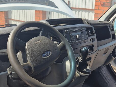 2009 Ford Transit, белый, 950000 рублей, вид 3