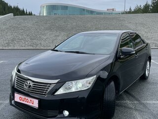 2014 Toyota Camry Japan Market VII (XV50), чёрный, 1750000 рублей, вид 1
