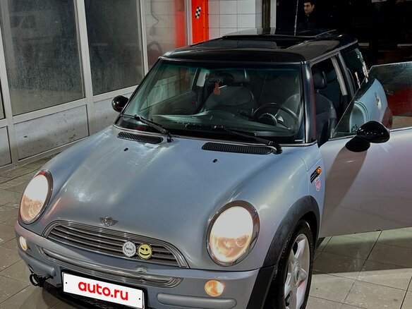 2003 Mini Hatch Cooper I (R50), голубой, 800000 рублей - вид 2