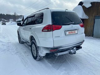 2015 Mitsubishi Pajero Sport II Рестайлинг, белый, 2050000 рублей, вид 4