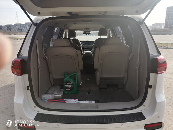 2019 Kia Carnival III, белый, 3550000 рублей - вид 8