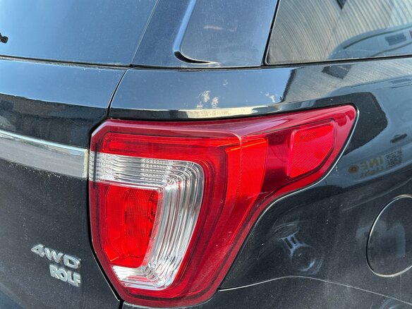 2017 Ford Explorer V Рестайлинг 2, чёрный, 2590000 рублей - вид 22