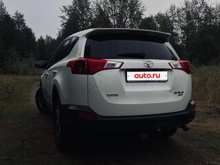 2013 Toyota RAV4 IV (XA40), белый, 1950000 рублей, вид 4
