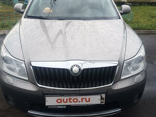 2010 Skoda Octavia Scout II (A5) Рестайлинг, серый, 910000 рублей, вид 1