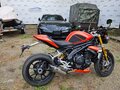 2023 Triumph Speed Triple, оранжевый, 1600000 рублей - вид 2