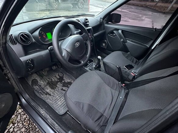 2014 Lada (ВАЗ) Granta I, серебристый, 500000 рублей - вид 5