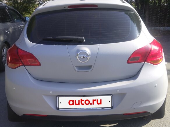 2010 Opel Astra J, серый, 540000 рублей - вид 2
