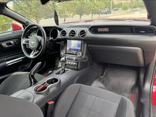 2022 Ford Mustang VI Рестайлинг, красный, 4000000 рублей, вид 4