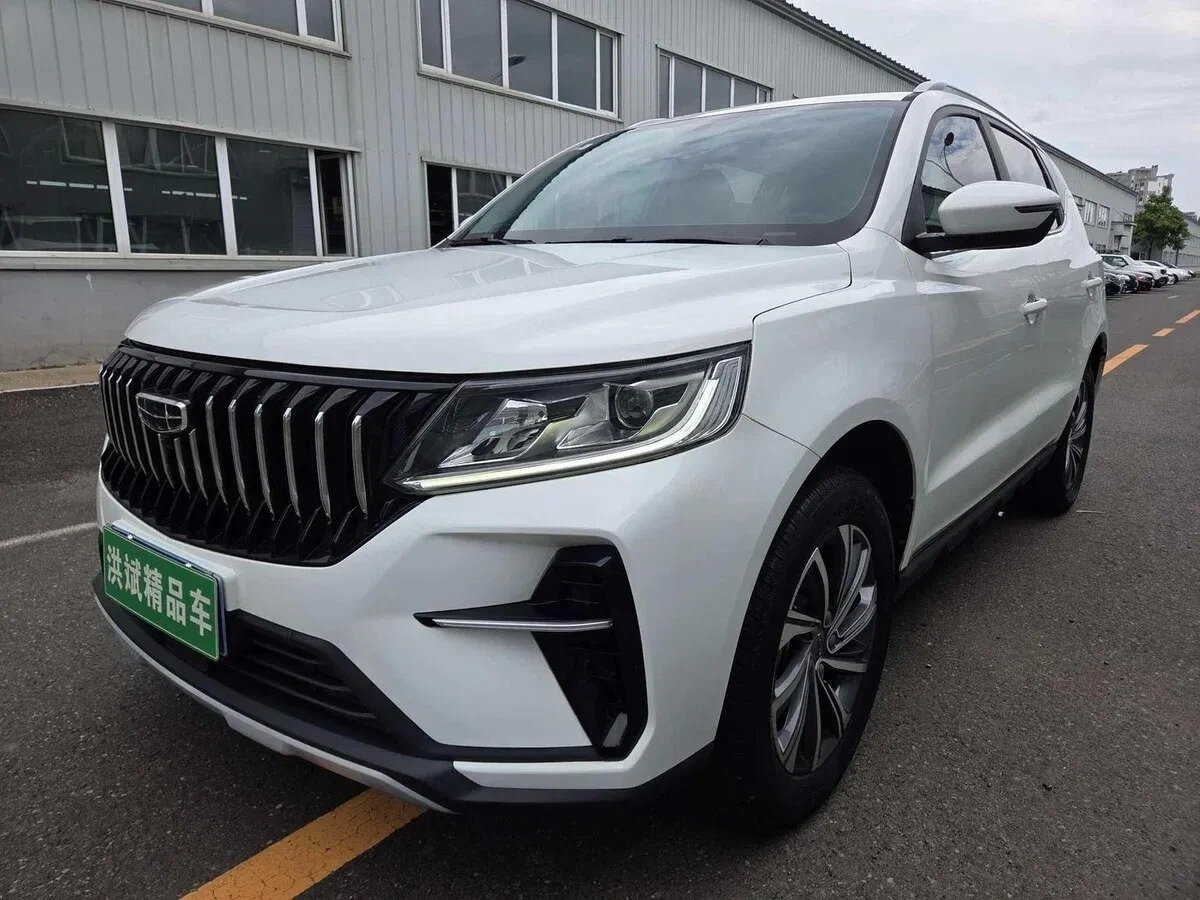 Открыть фотографии: Geely Vision X6 Pro