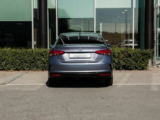 2020 Hyundai Solaris II Рестайлинг, серый, 1450000 рублей, вид 4