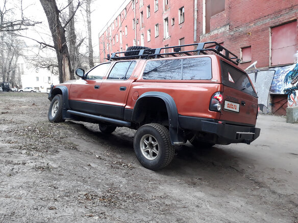 1999 Dodge Dakota II, оранжевый - вид 21