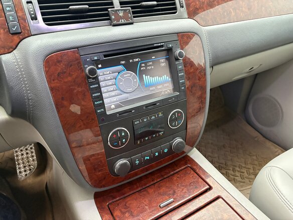 2006 Chevrolet Avalanche II, чёрный - вид 17