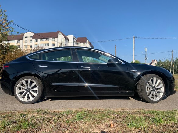 2019 Tesla Model 3 Standart Plus I, чёрный, 2550000 рублей - вид 2