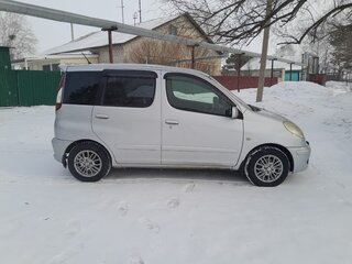 2003 Toyota FunCargo, серый, 500000 рублей, вид 3