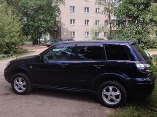 2004 Mitsubishi Airtrek Sport Gear I Рестайлинг, чёрный, 650000 рублей, вид 5
