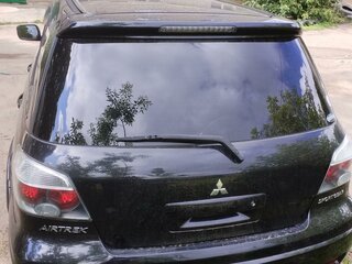 2004 Mitsubishi Airtrek Sport Gear I Рестайлинг, чёрный, 650000 рублей, вид 4