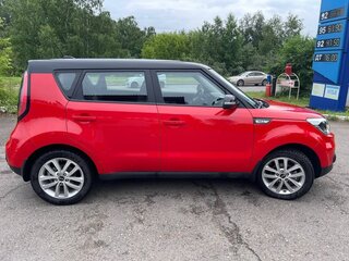 2018 Kia Soul II Рестайлинг, красный, 2000000 рублей, вид 5