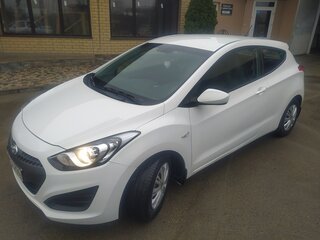 2013 Hyundai i30 II, белый, 980000 рублей, вид 1