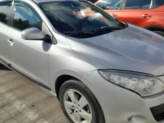2010 Renault Megane III, серый, 660000 рублей, вид 3
