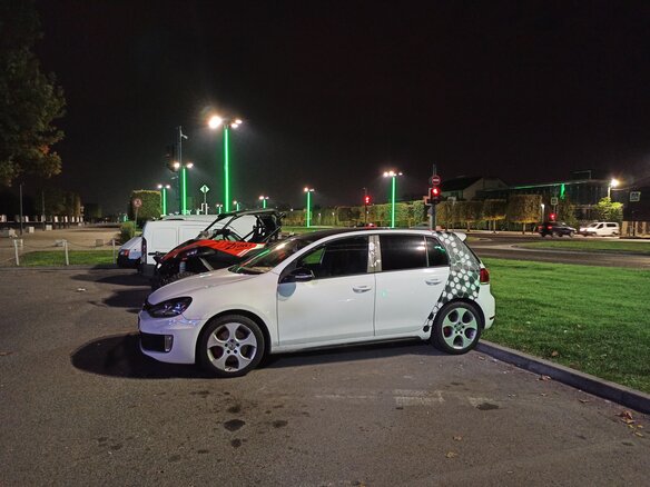 2011 Volkswagen Golf GTI VI, белый, 1230000 рублей - вид 39