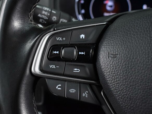 2021 Honda Accord X Рестайлинг, белый, 2349000 рублей - вид 19