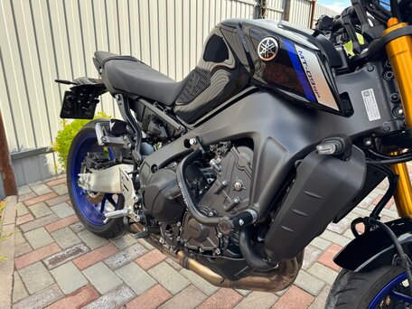 2021 Yamaha MT-09 (FZ-09), синий, 1370000 рублей, вид 4