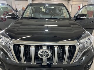 2014 Toyota Land Cruiser Prado 150 Series Рестайлинг 1, чёрный, 3700000 рублей, вид 1