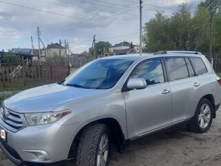 2011 Toyota Highlander II (XU40) Рестайлинг, серебристый, 2050000 рублей, вид 3