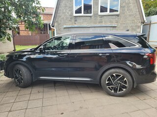 2021 Kia Sorento IV, чёрный, 3390000 рублей, вид 5