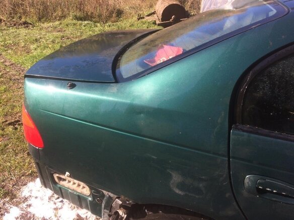 1998 Toyota Avensis I, зелёный, 70000 рублей - вид 7