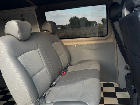2006 Volkswagen Transporter, белый, 1100000 рублей, вид 3