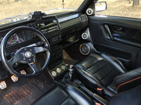 1985 Volkswagen Jetta II, чёрный - вид 2