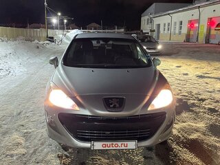 2010 Peugeot 308 I, серебристый, 480000 рублей, вид 2
