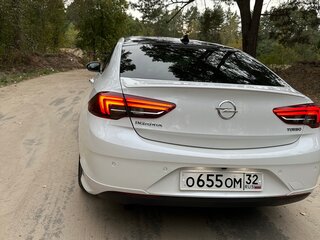 2017 Opel Insignia II, белый, 2200000 рублей, вид 5
