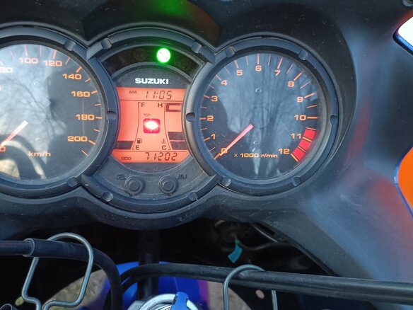 2004 Suzuki V-Strom DL 650, синий, 380000 рублей - вид 8