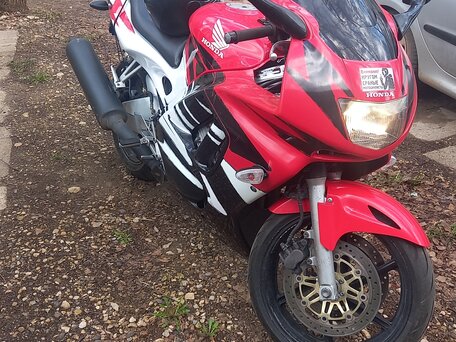 1997 Honda CBR 600F, красный, 320000 рублей, вид 2