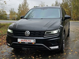 2017 Volkswagen Tiguan II, чёрный, 1750000 рублей, вид 2