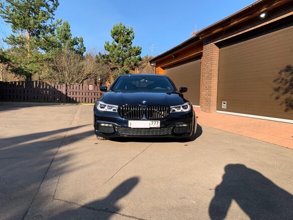 2018 BMW 7 серии 730i VI (G11/G12), синий - вид 2