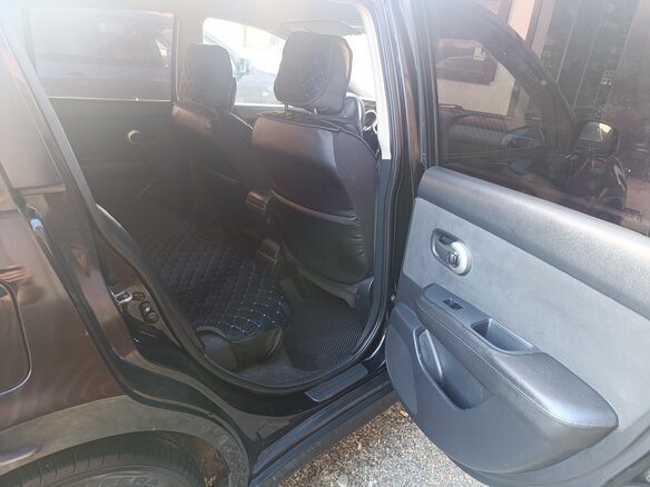 2007 Nissan Tiida I, чёрный, 610000 рублей - вид 7