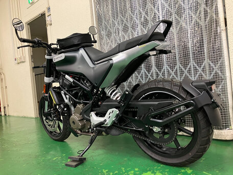 2020 Husqvarna Svartpilen 250, чёрный, 450000 рублей, вид 5