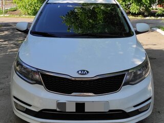 2017 Kia Rio III Рестайлинг, белый, 1320000 рублей, вид 1