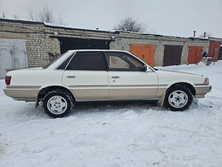 1990 Toyota Camry II (V20), белый, 750000 рублей, вид 4